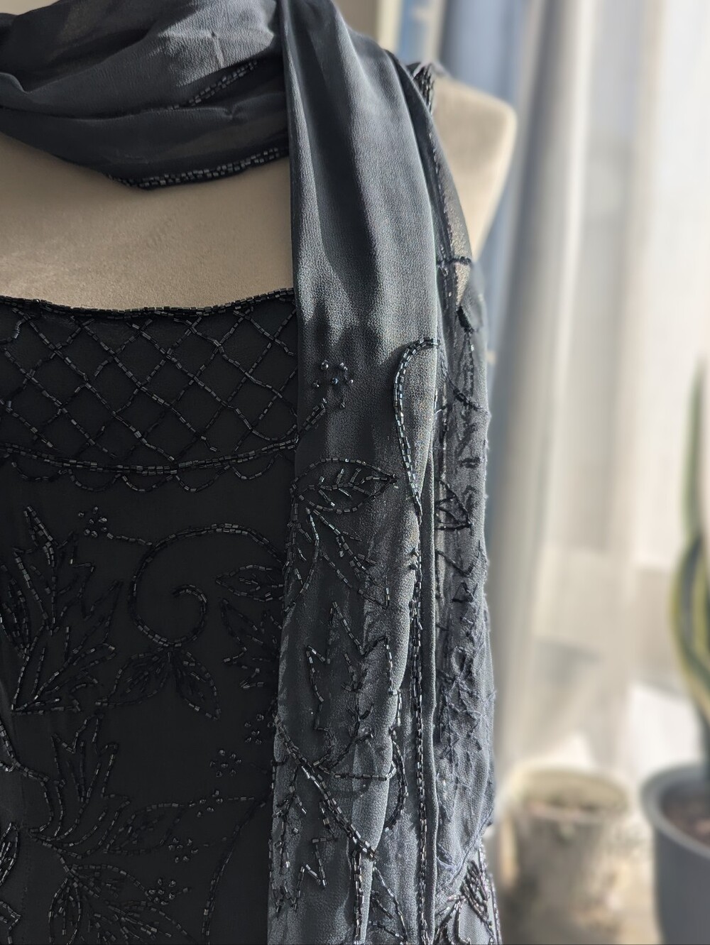 Vintage Y2K Newport News Beaded Black Evening Gown Dress with Shawl Size 8 - Picture 12 of 12